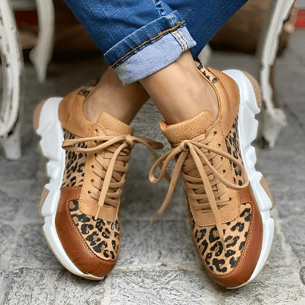 Detour - Klobige Leoparden-Turnschuhe