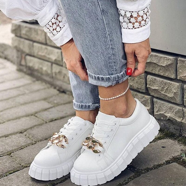 Chic - Herbst-Sneakers mit Kettendetail